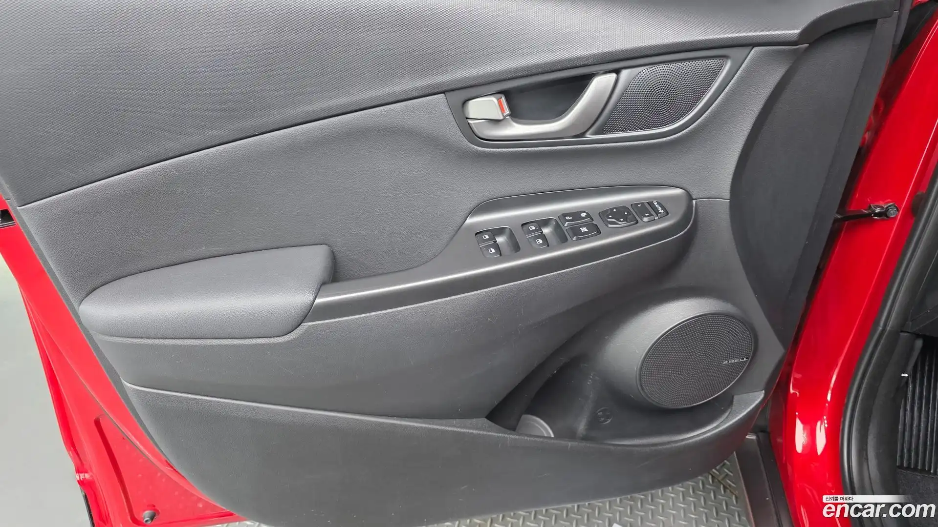 Kona Hyundai 2017.8-INNER-034