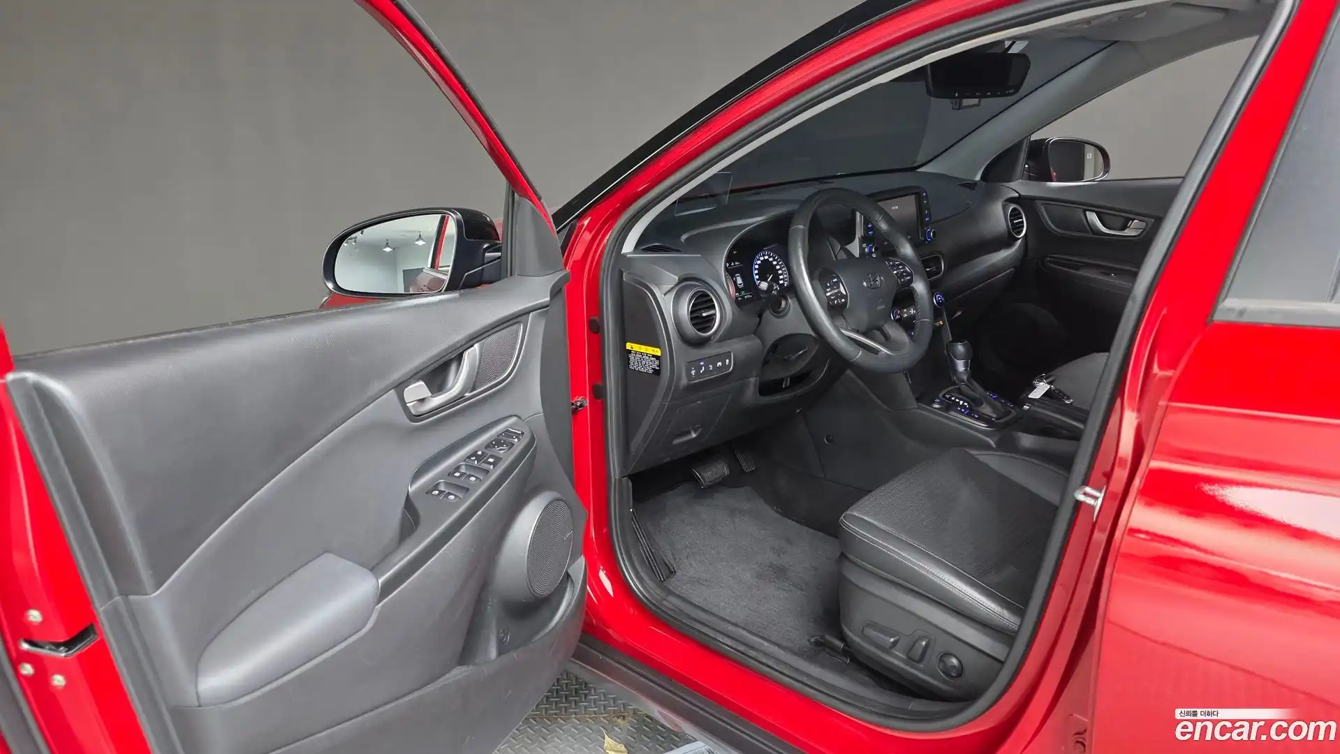 Kona Hyundai 2017.8-INNER-036