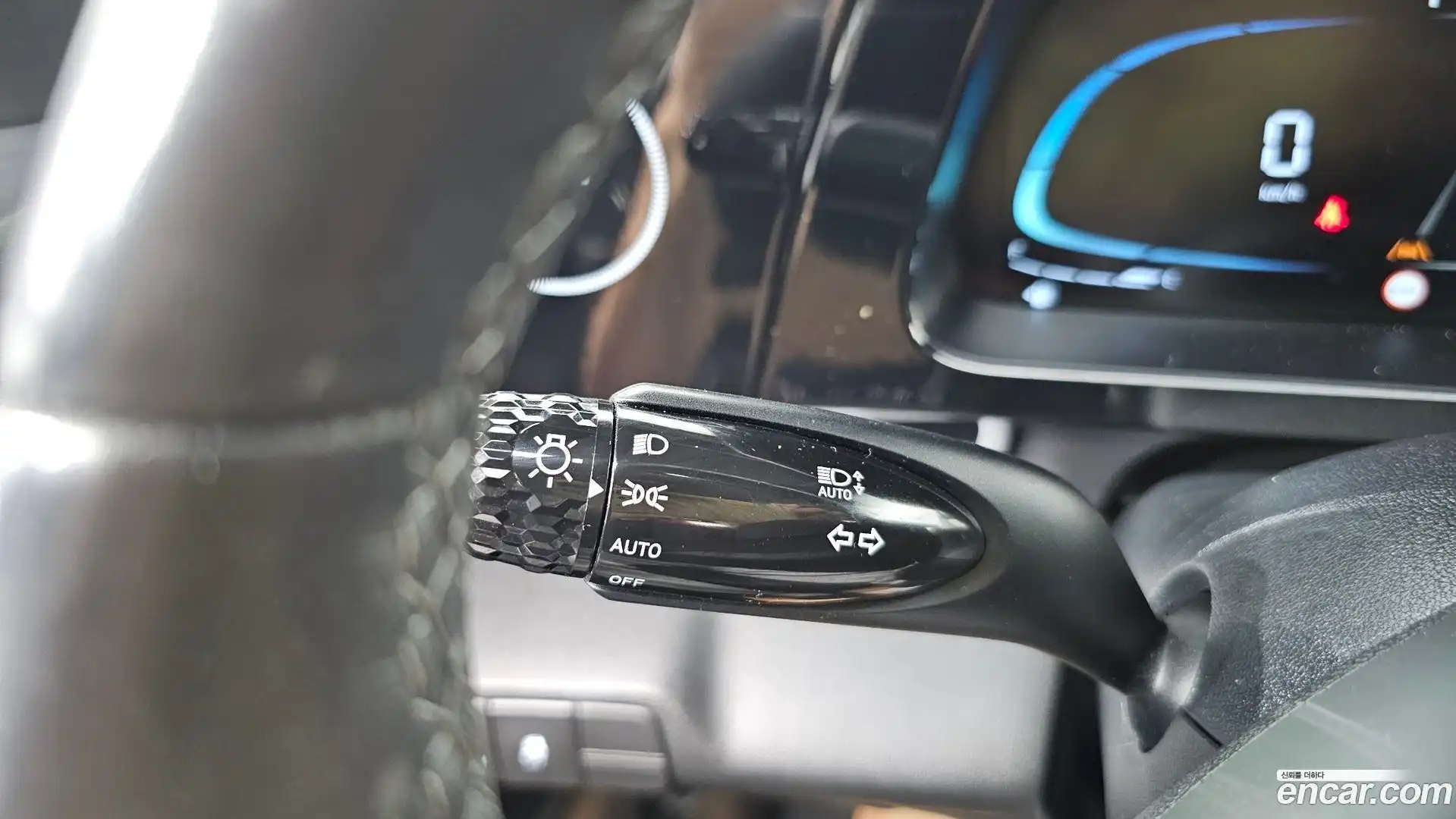 AVANTE Hyundai 2023.2-OPTION-018