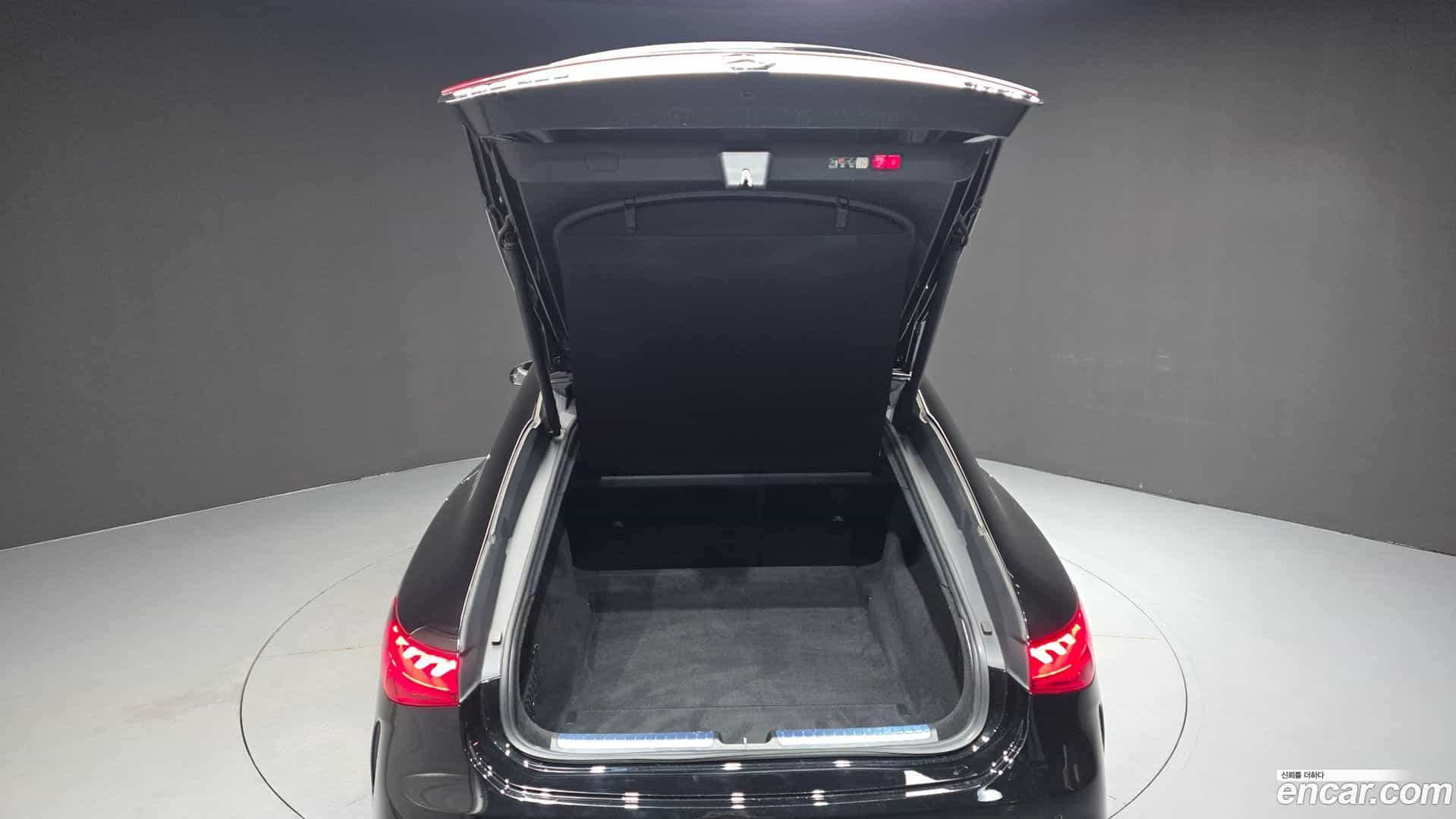 EQS Mercedes-Benz 2023.3-OPTION-022