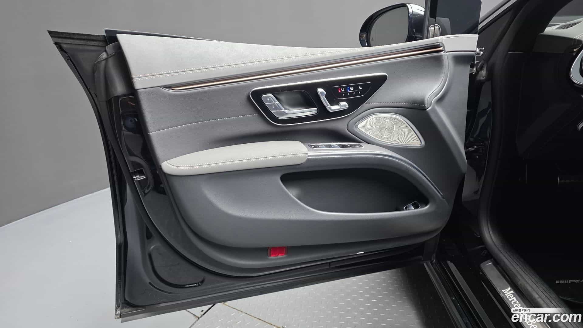 EQS Mercedes-Benz 2023.3-INNER-034