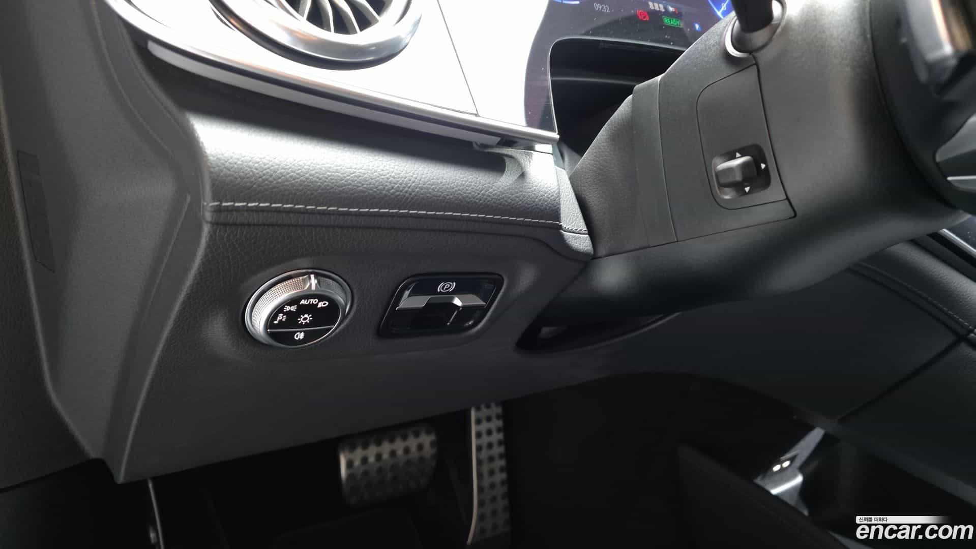 EQS Mercedes-Benz 2023.3-OPTION-040