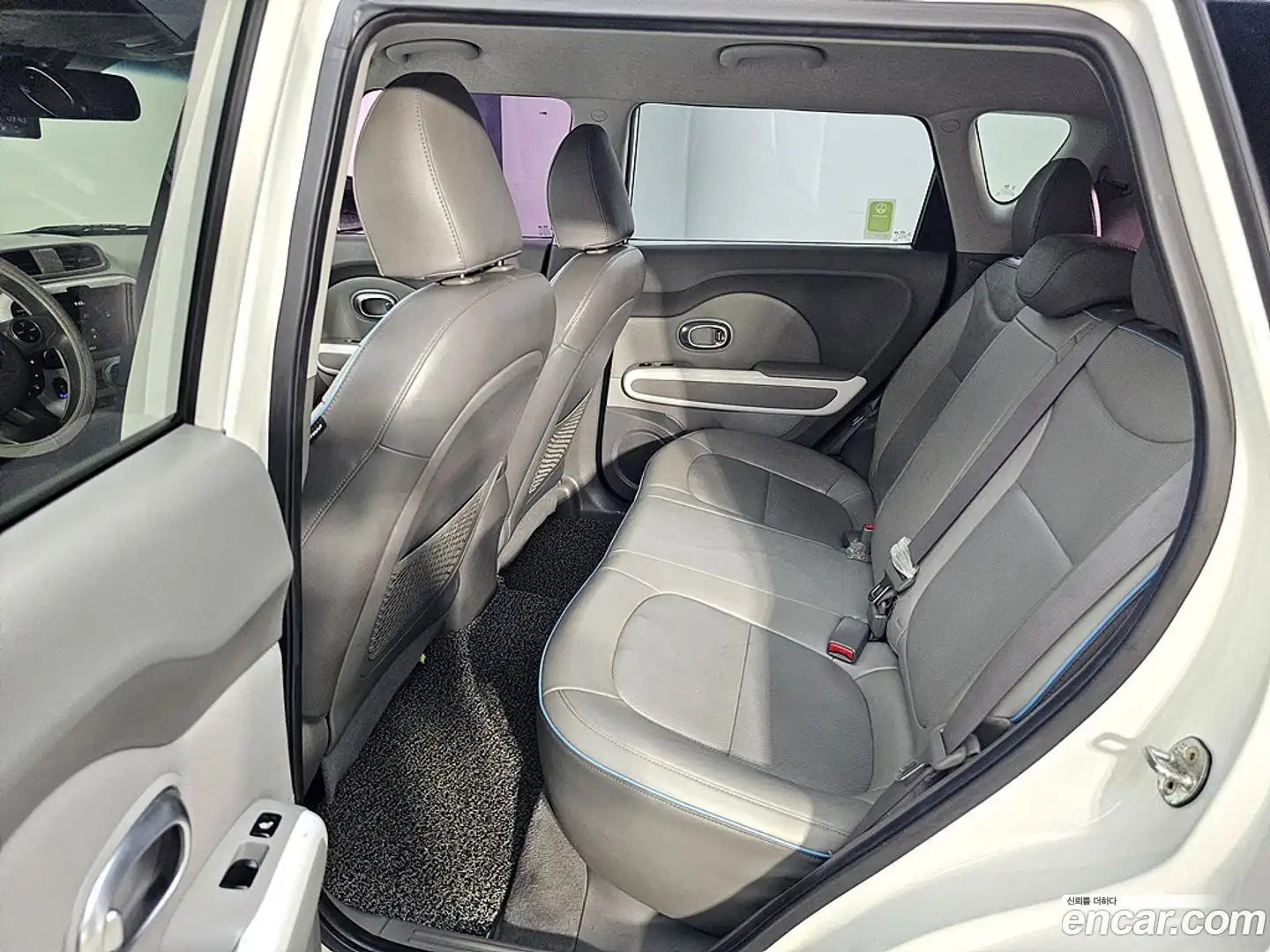 Soul Kia 2017.1-INNER-009