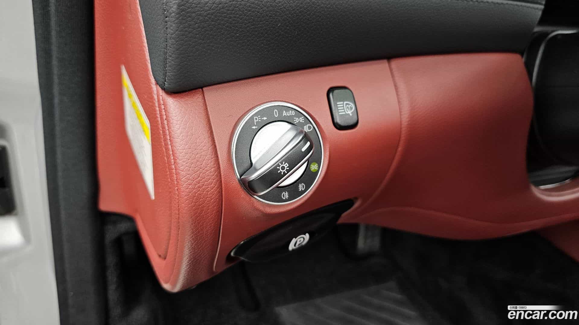 SL-Class Mercedes-Benz 2009.11-OPTION-021