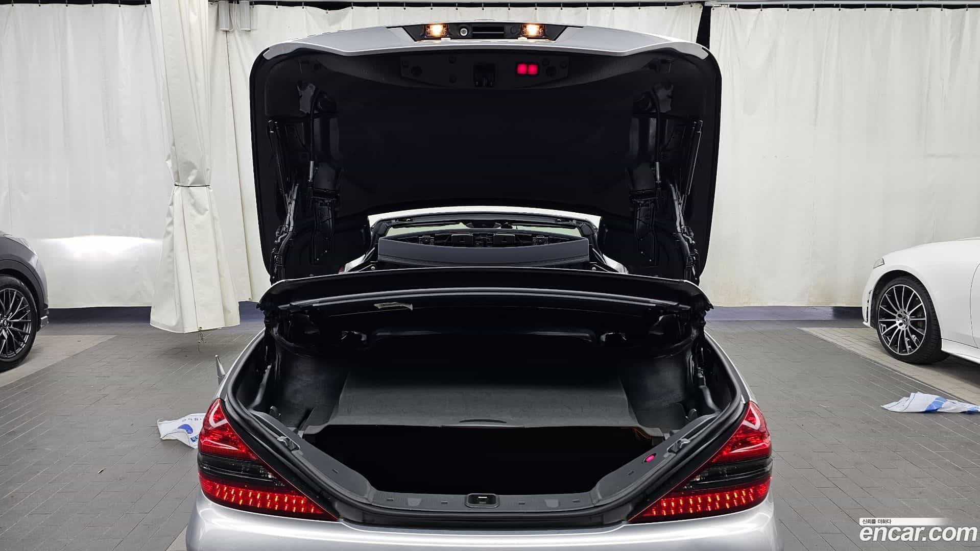 SL-Class Mercedes-Benz 2009.11-OPTION-024