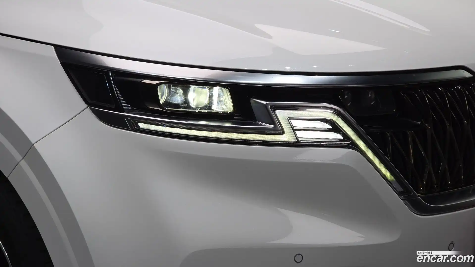 Canival Kia 2021.4-OUTER-032