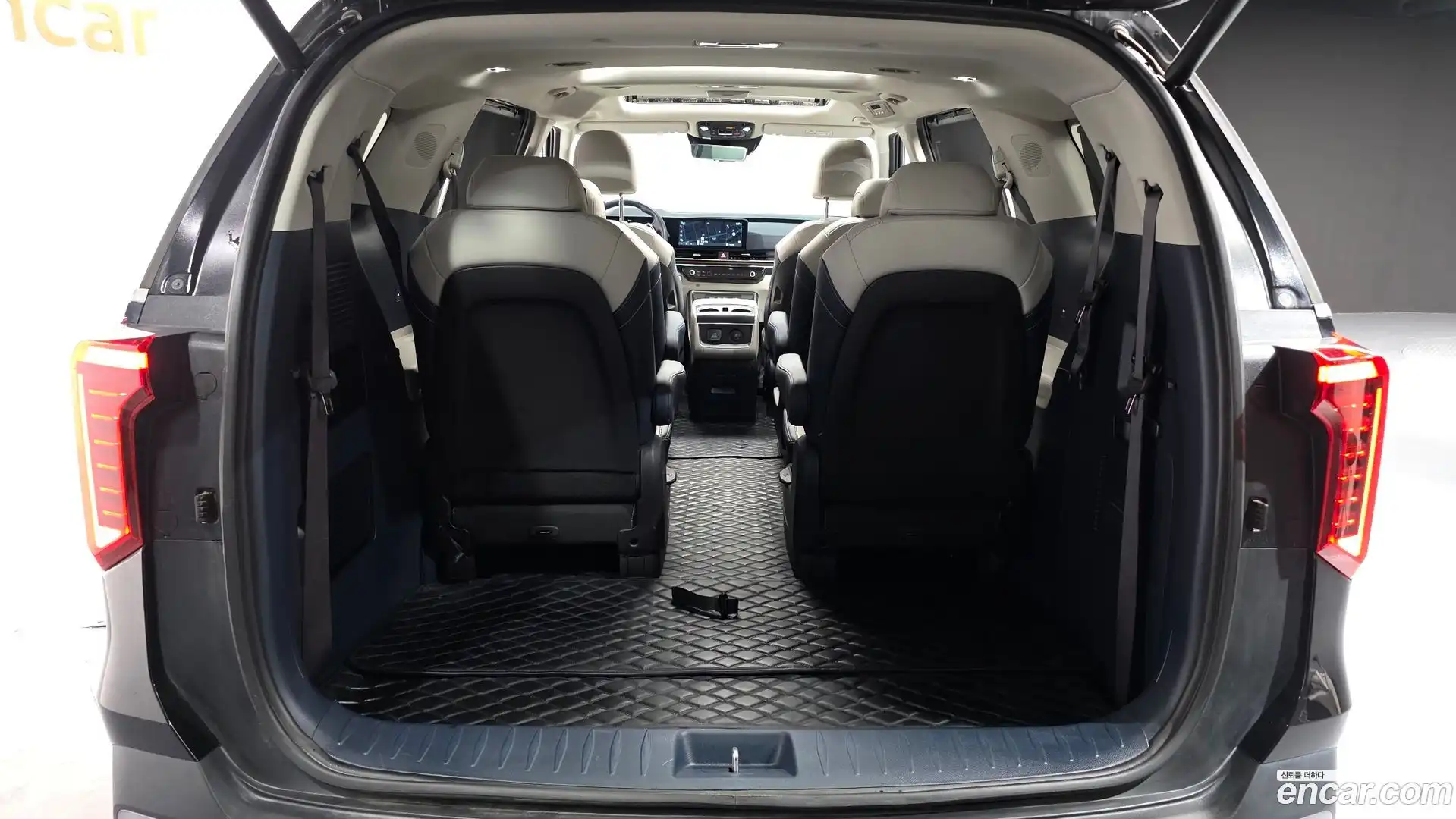 Canival Kia 2024.5-OPTION-049