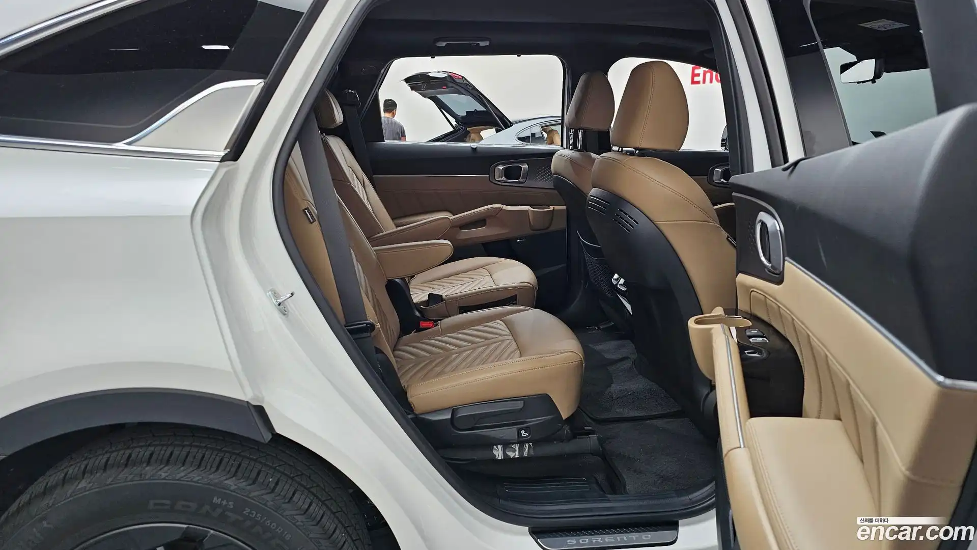 Sorento Kia 2024.6-OPTION-015