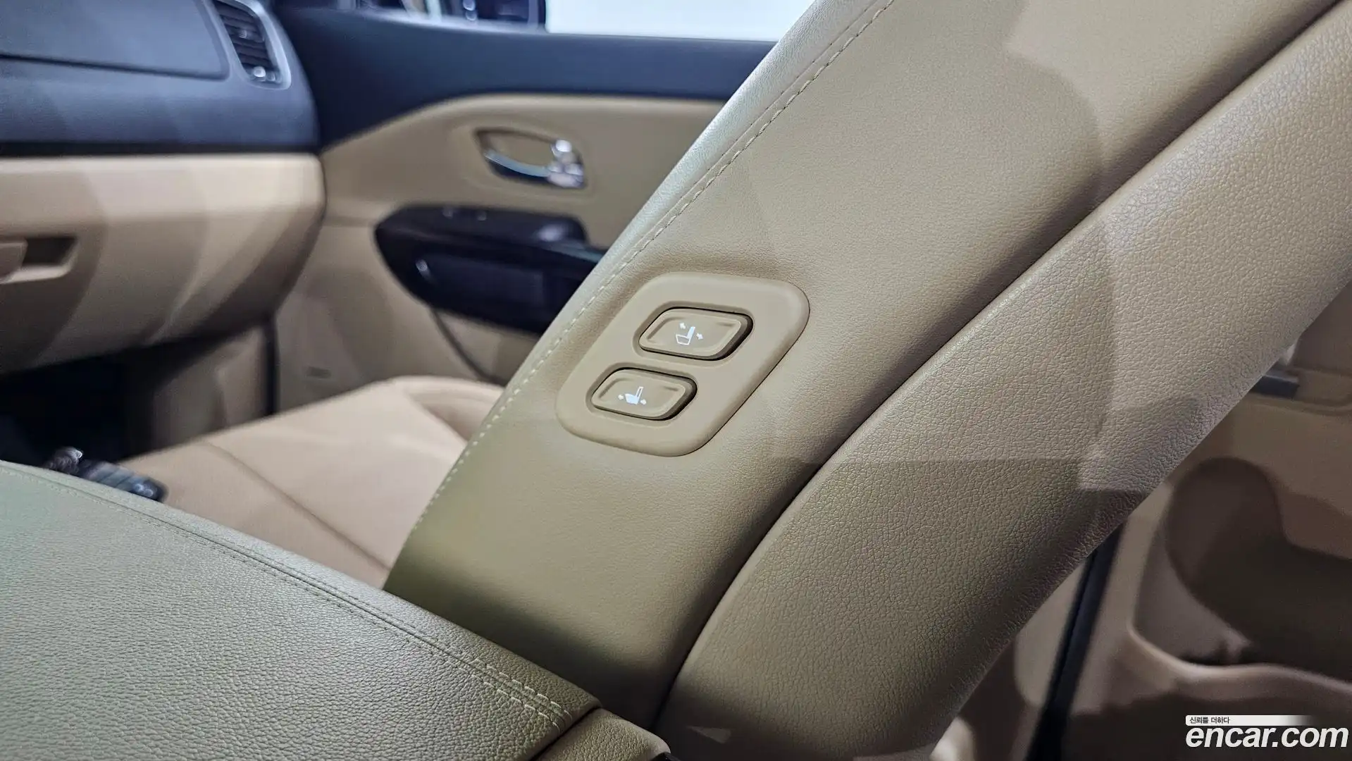 Canival Kia 2019.11-OPTION-041