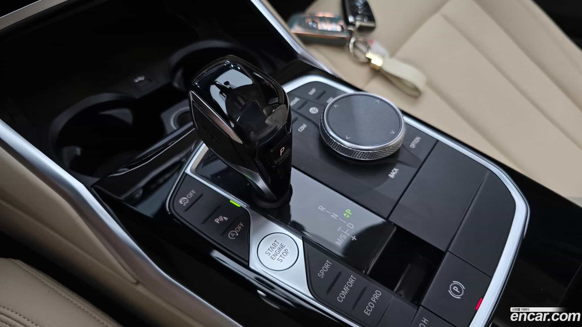 3-Series BMW 2019.11-INNER-009