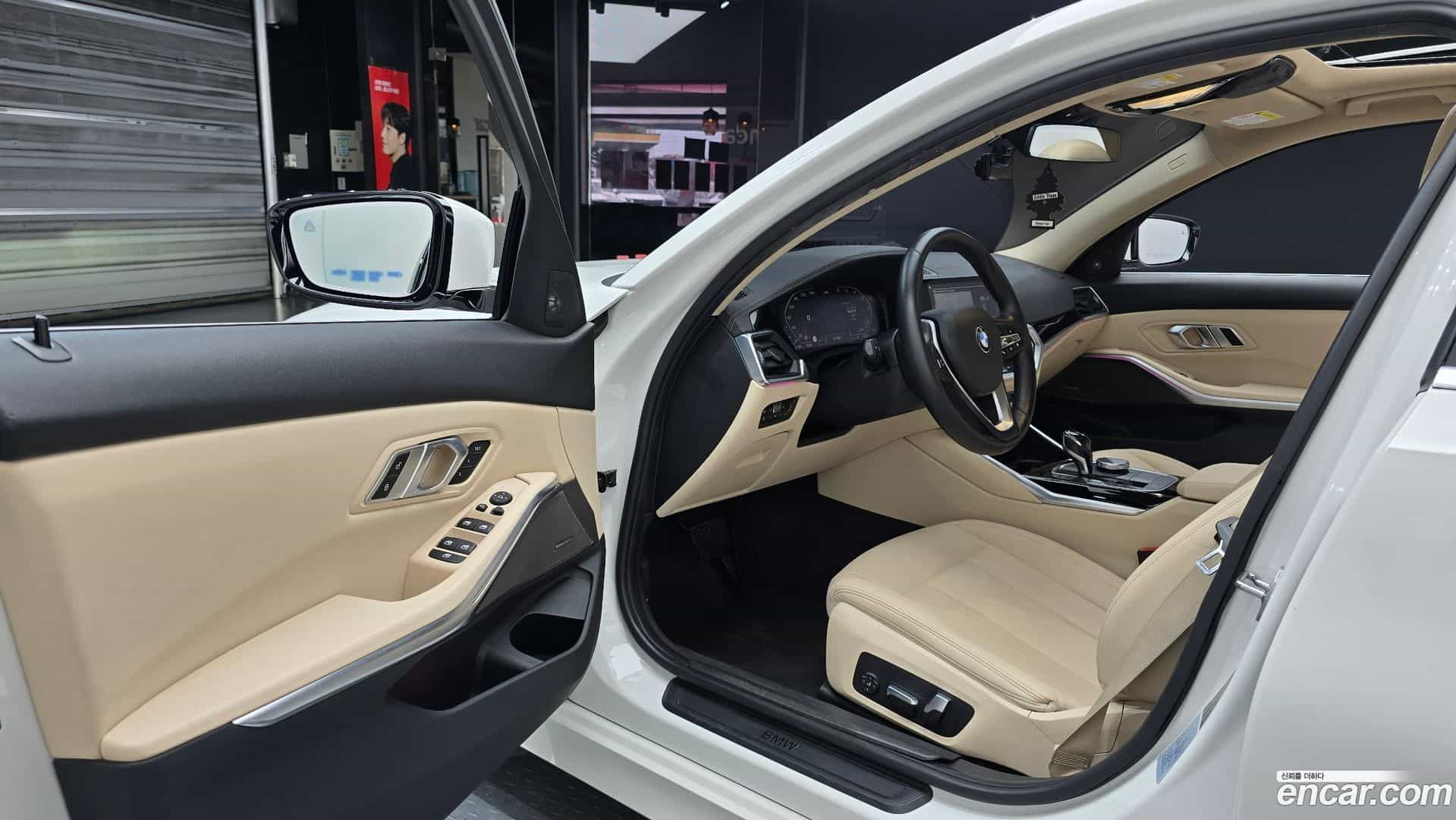 3-Series BMW 2019.11-INNER-010