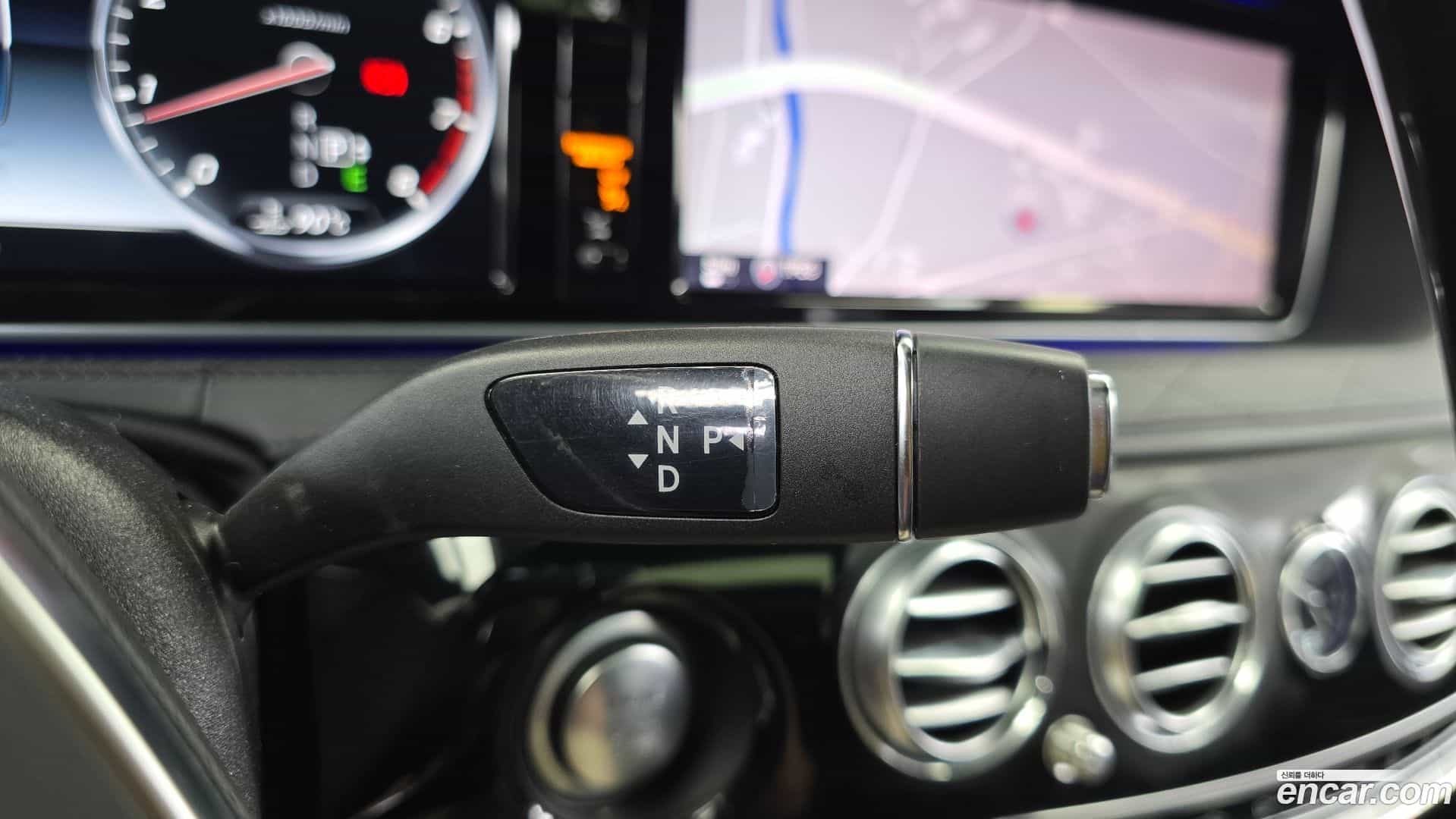 S-Class Mercedes-Benz 2015.6-INNER-009