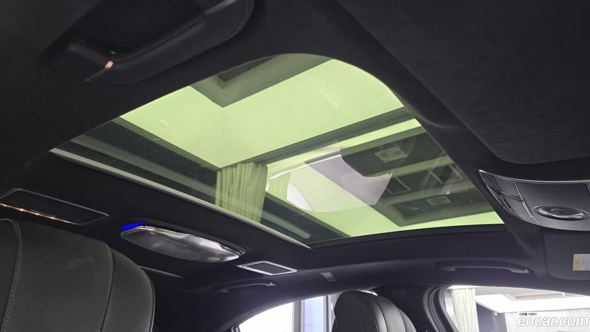 S-Class Mercedes-Benz 2015.6-OPTION-022