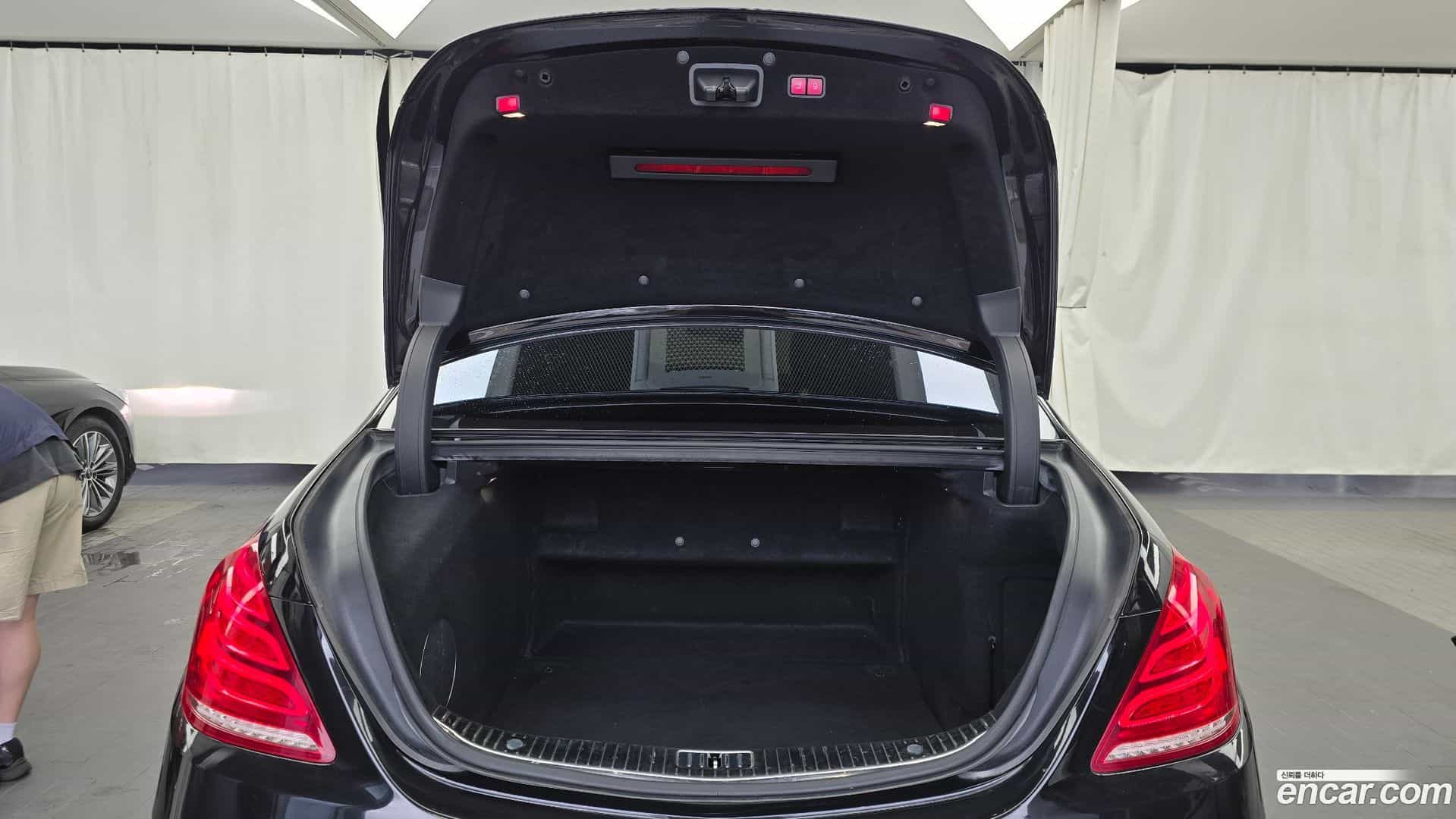S-Class Mercedes-Benz 2015.6-OPTION-024