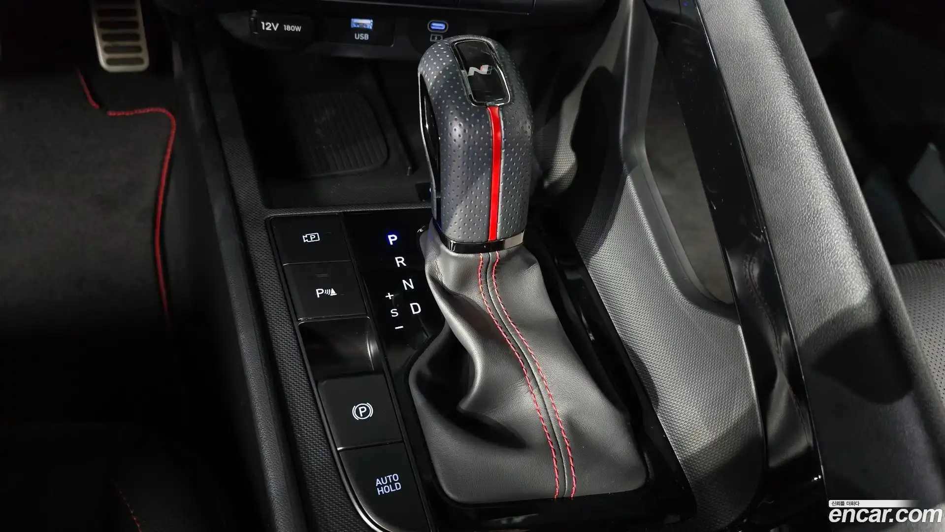 AVANTE Hyundai 2024.2-INNER-009