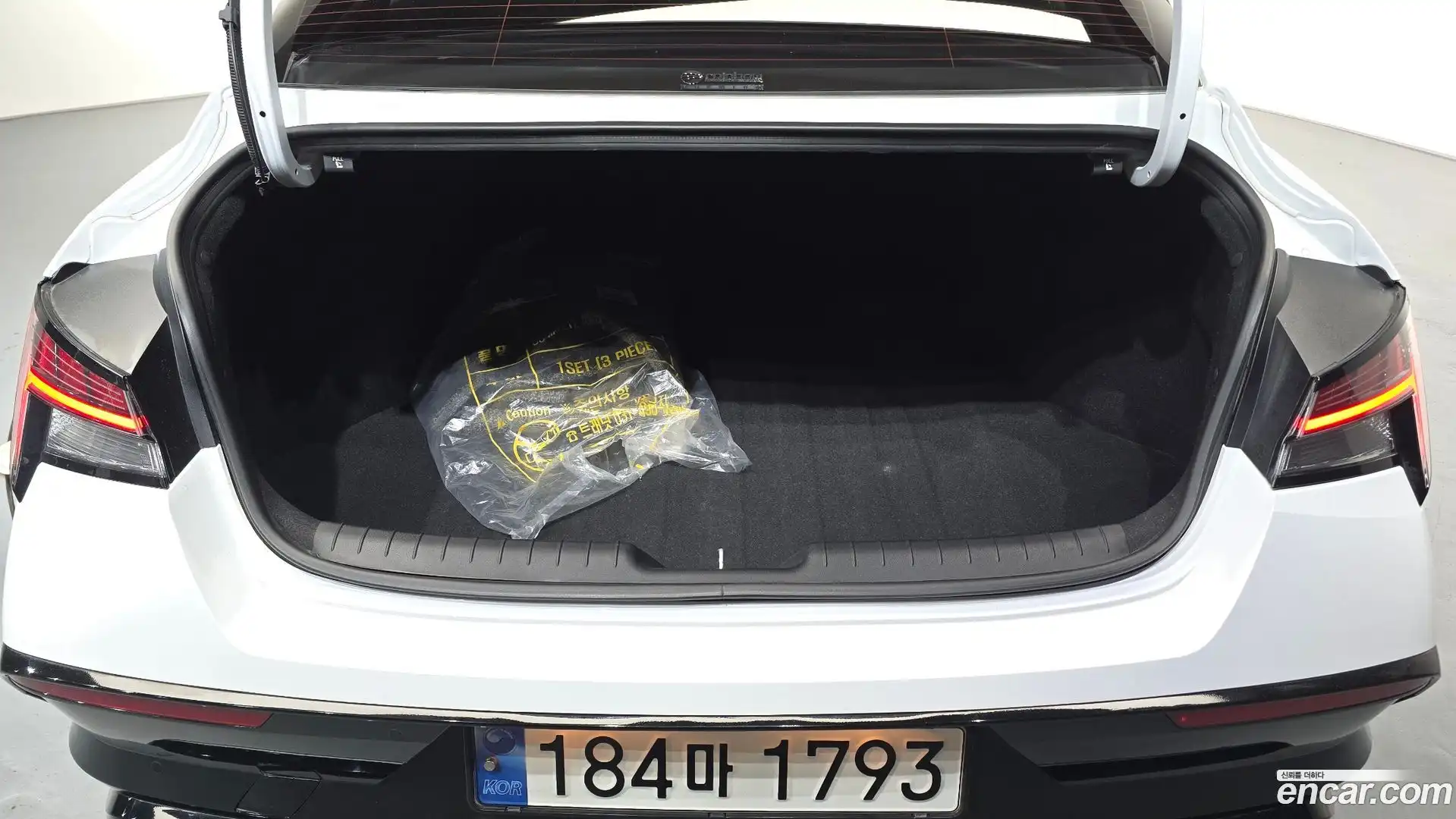 AVANTE Hyundai 2024.2-OPTION-021