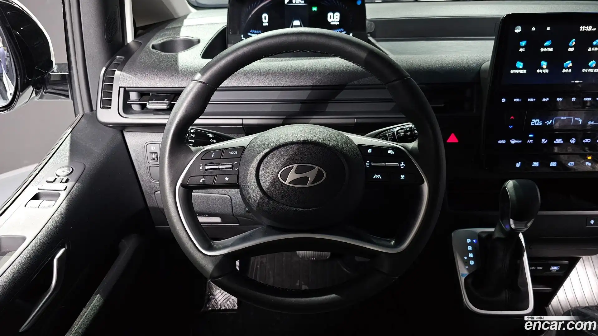 Staria Hyundai 2025.7-OPTION-017