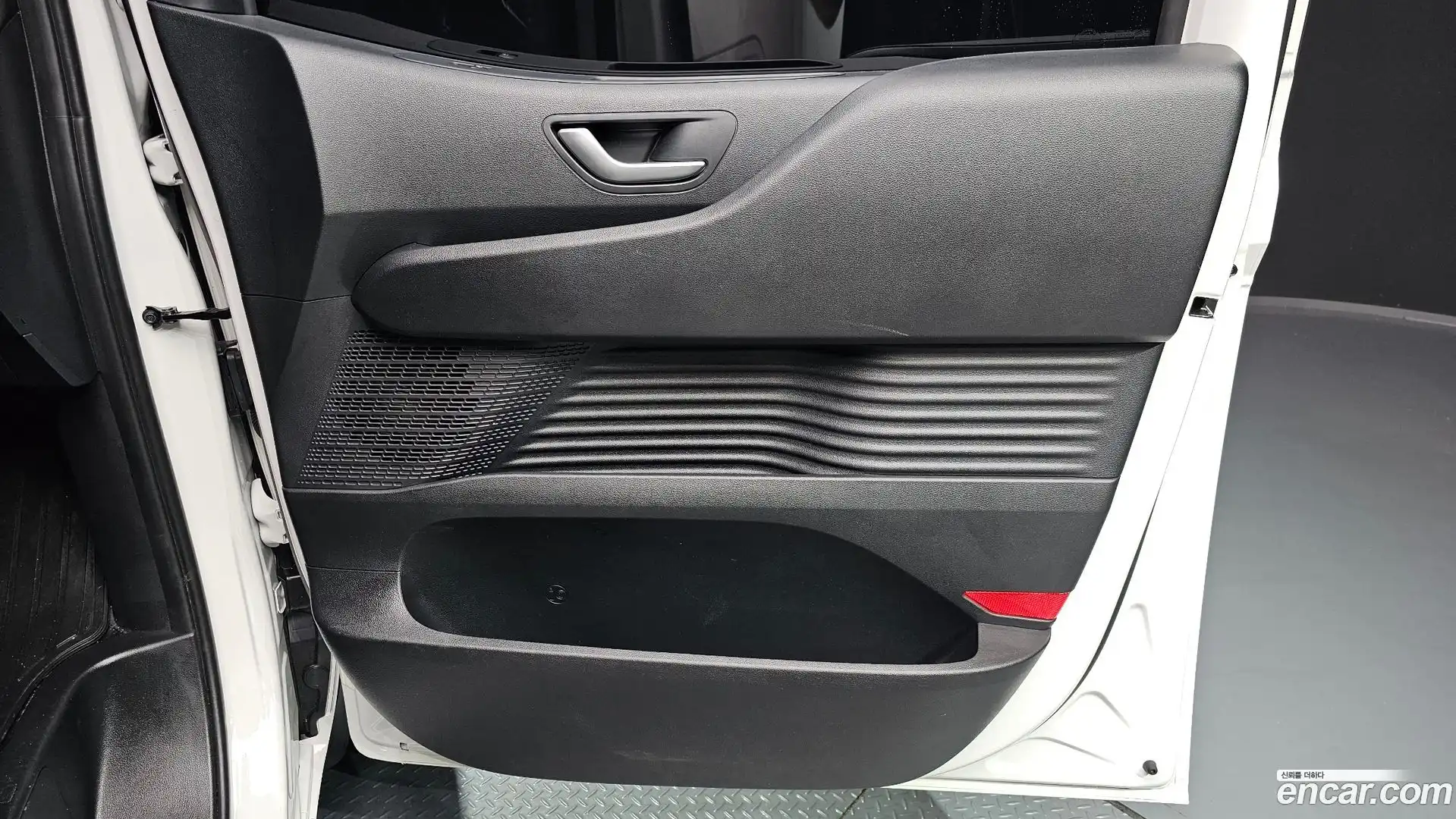 Staria Hyundai 2025.7-INNER-035