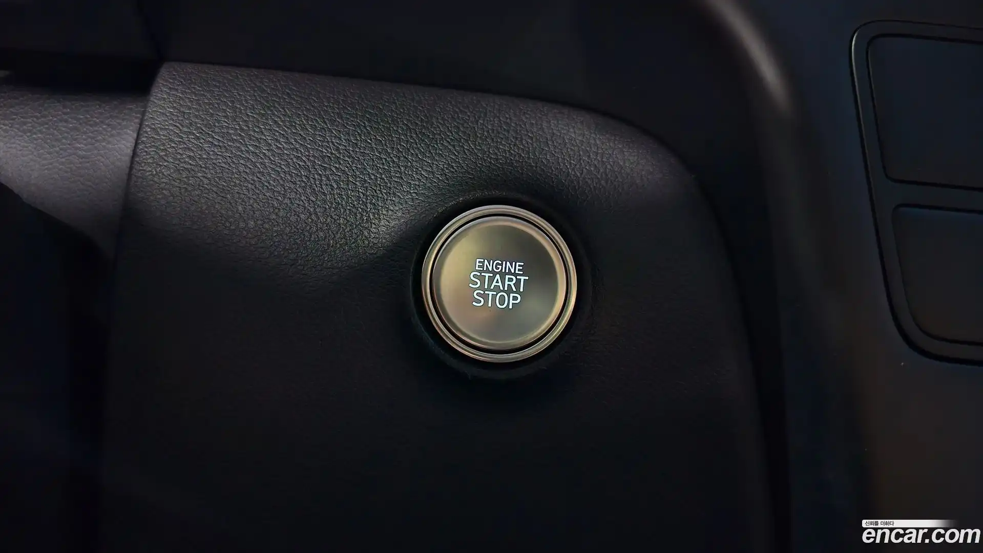 Staria Hyundai 2025.7-OPTION-041