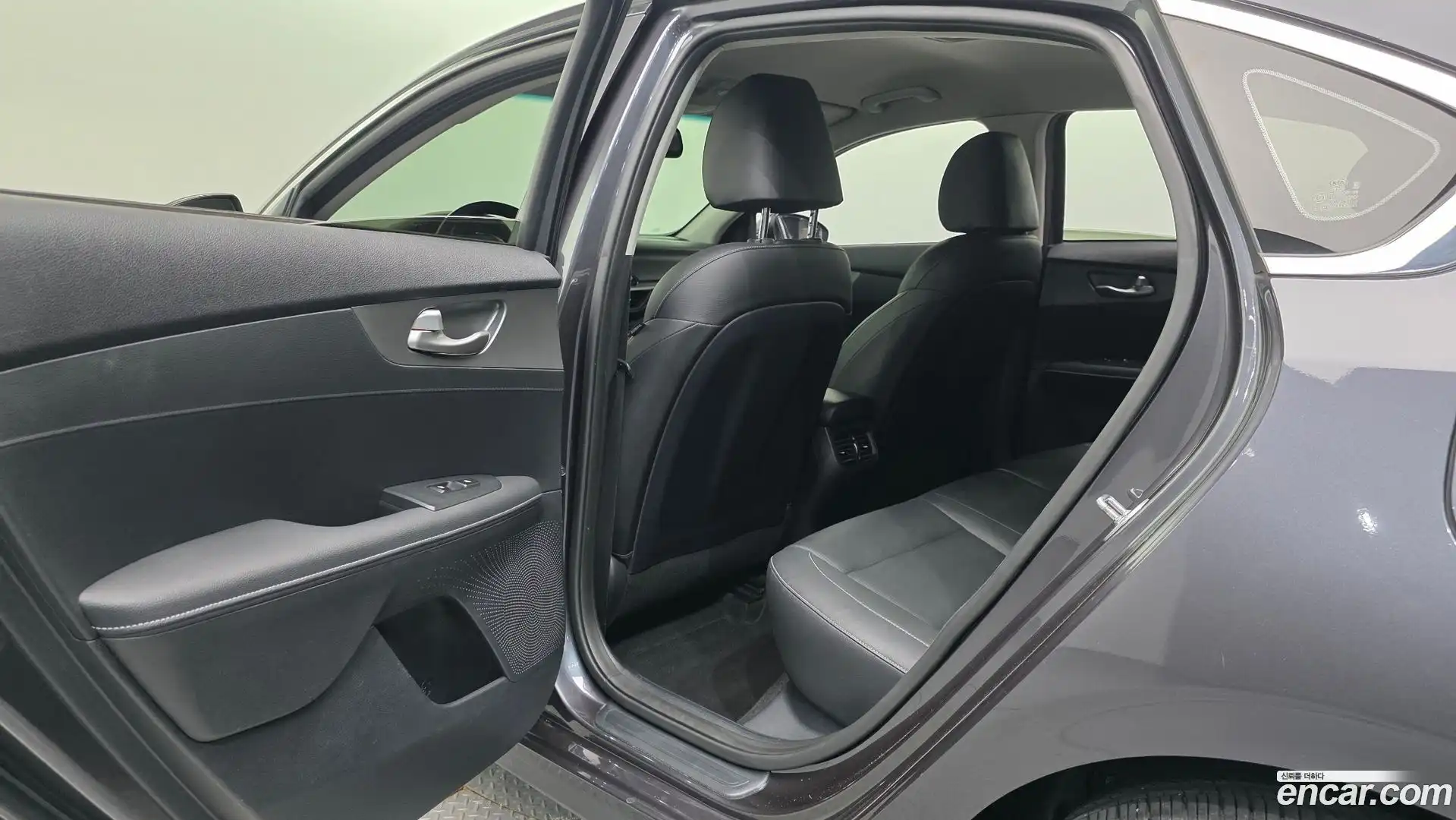 K3 Kia 2018.9-OPTION-020
