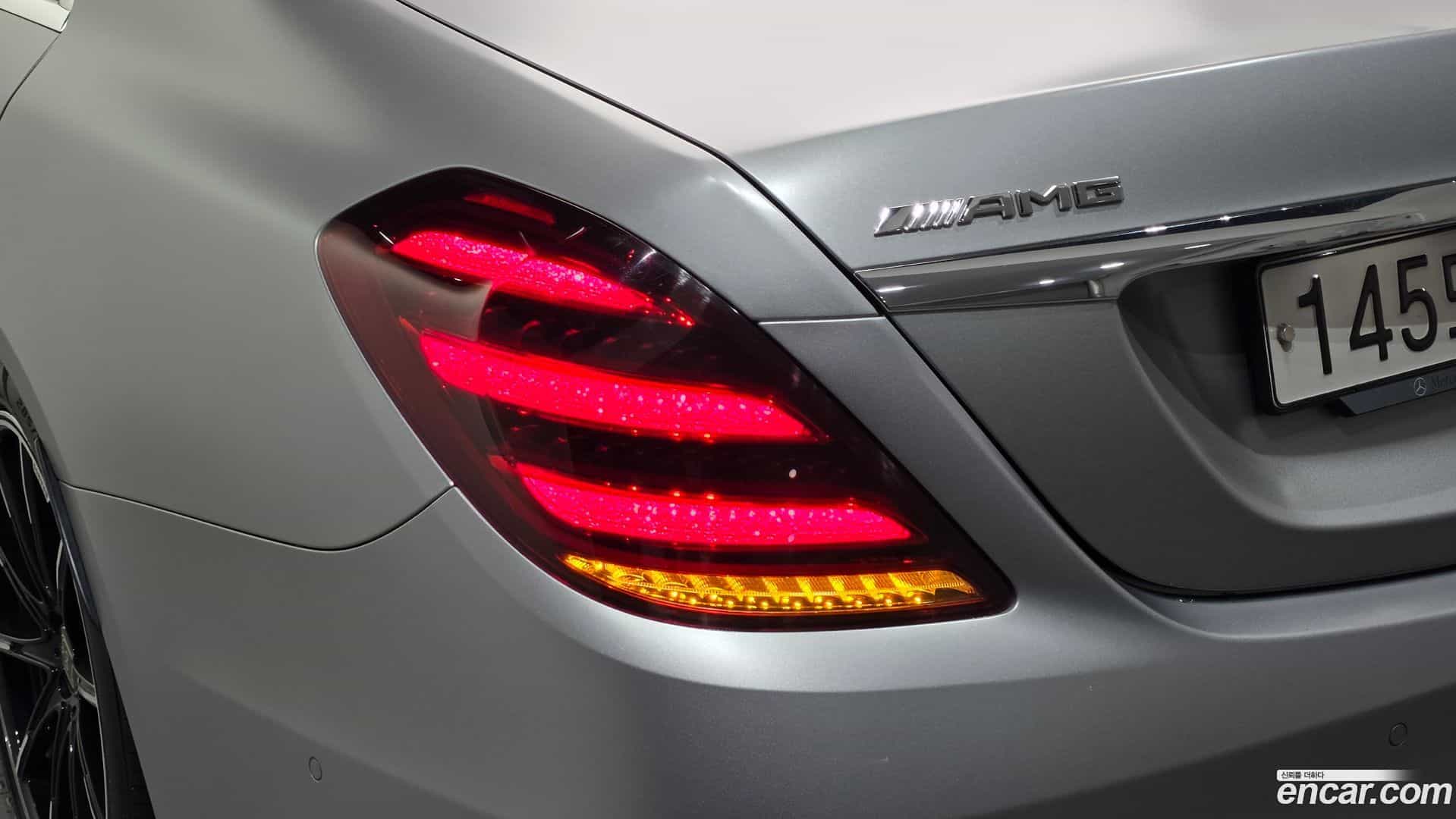 S-Class Mercedes-Benz 2018.1-OUTER-033