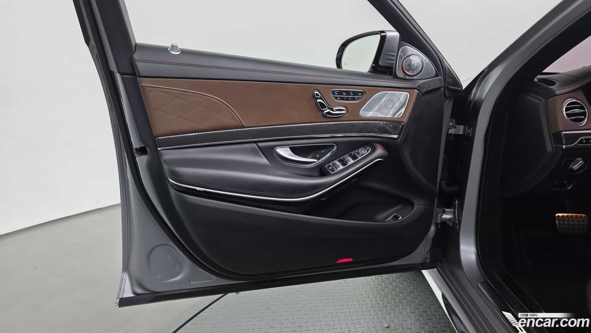 S-Class Mercedes-Benz 2018.1-INNER-034