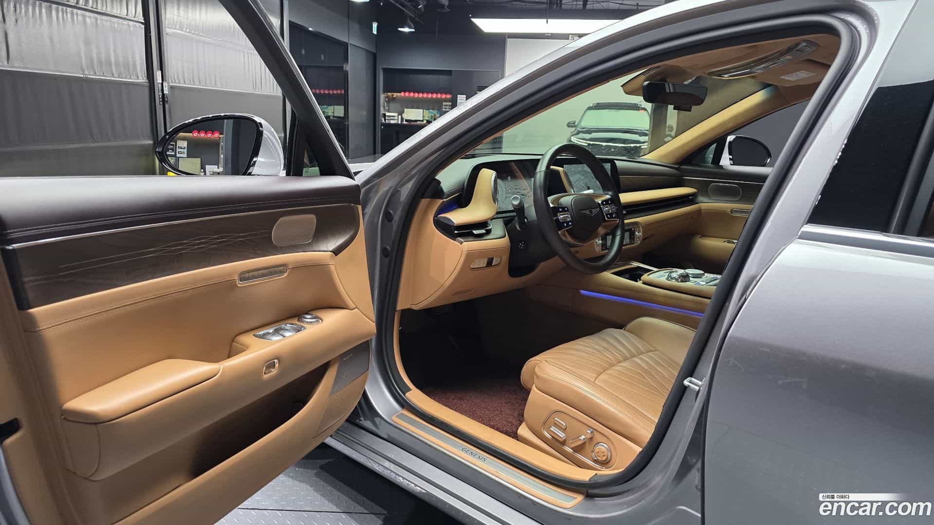 G90 Genesis 2023.1-INNER-010