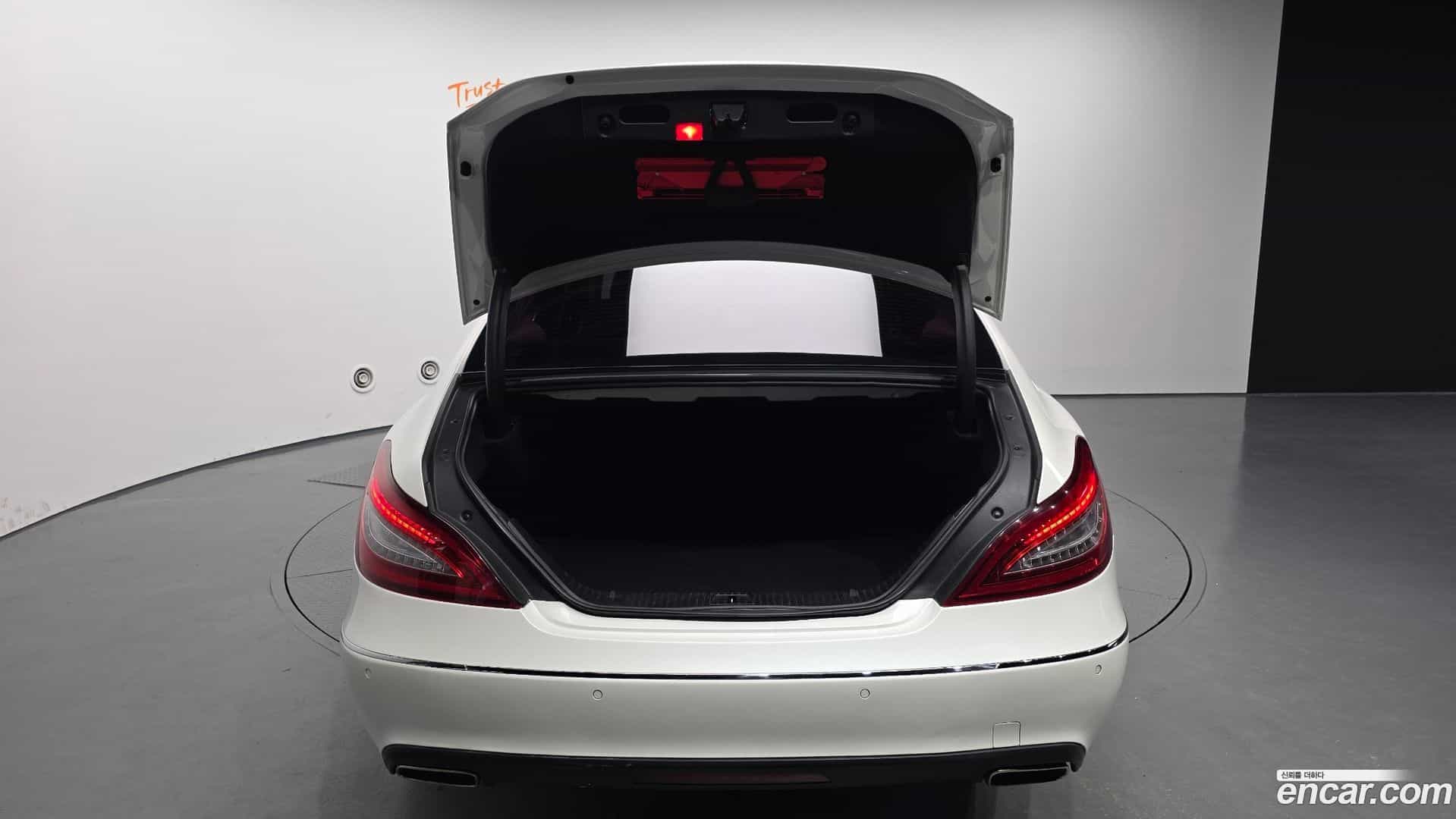 CLS-Class Mercedes-Benz 2016.11-OPTION-024