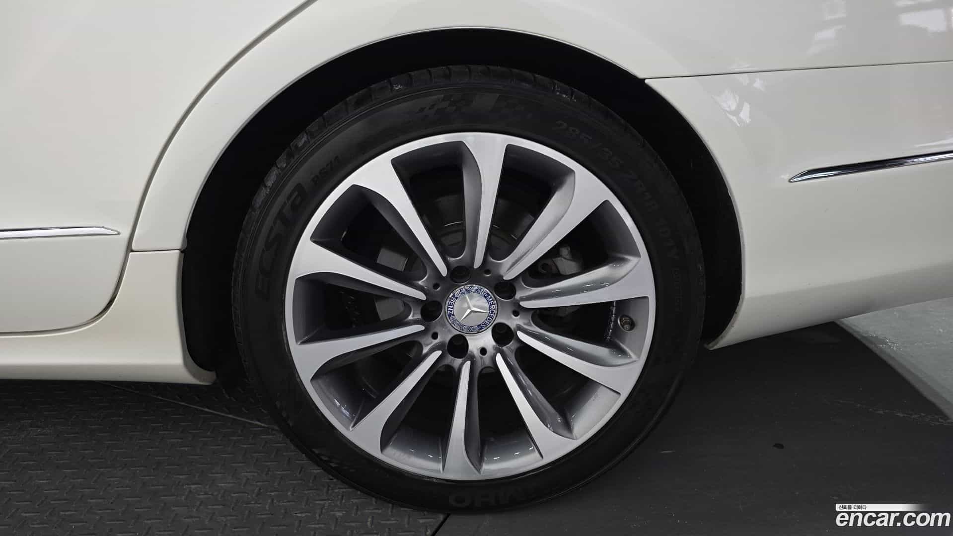 CLS-Class Mercedes-Benz 2016.11-OUTER-031