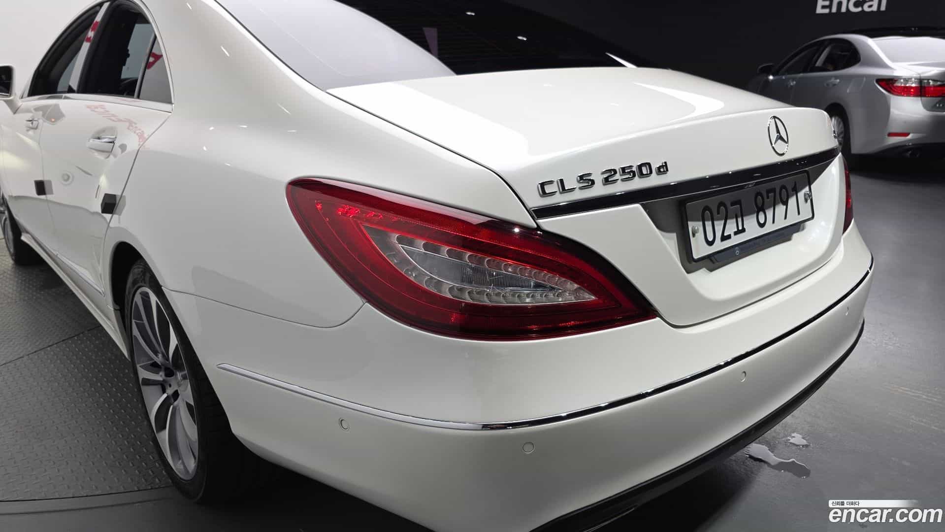 CLS-Class Mercedes-Benz 2016.11-OUTER-033