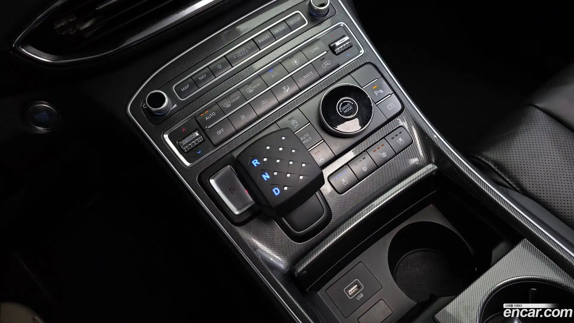 Santafe Hyundai 2021.0-INNER-009