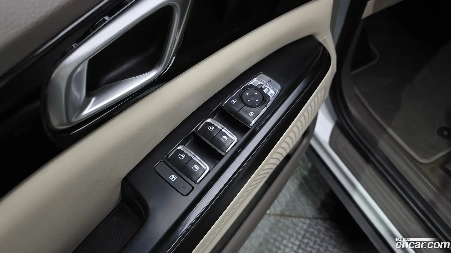 Canival Kia 2022.4-OPTION-040