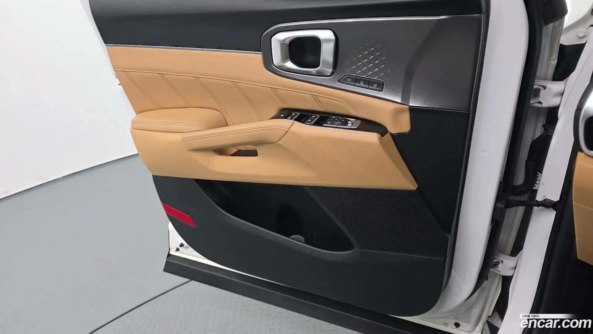 Sorento Kia 2022.2-INNER-034