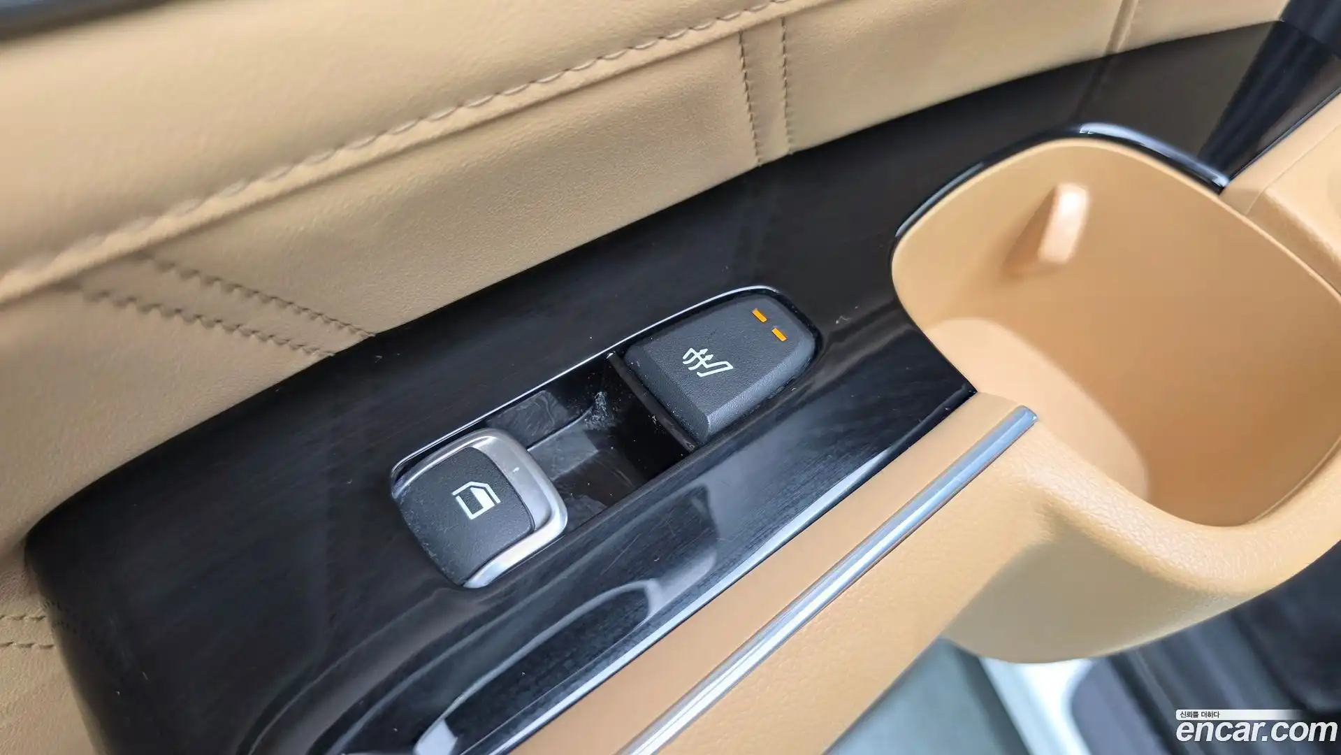 Sorento Kia 2022.2-OPTION-043