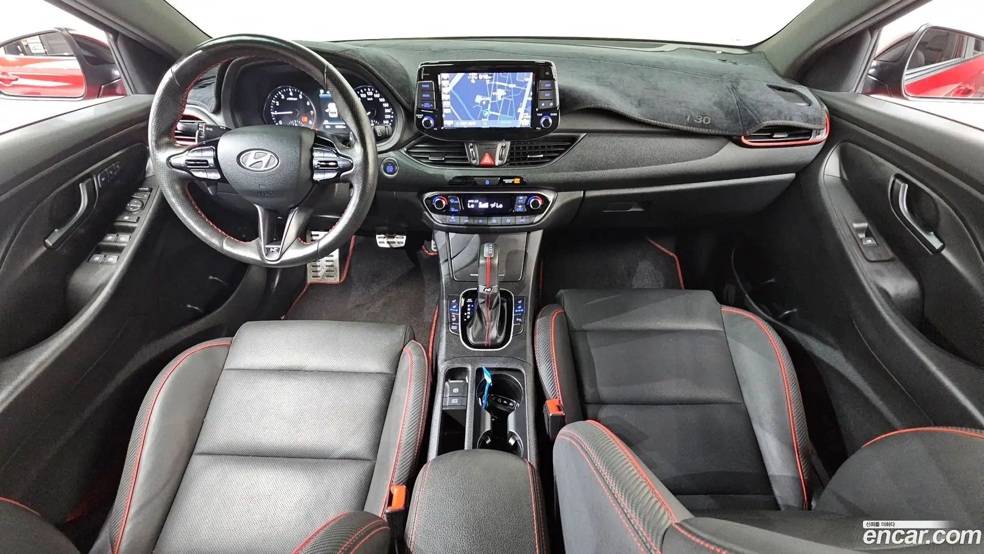 i30 Hyundai 2019.4-INNER-007
