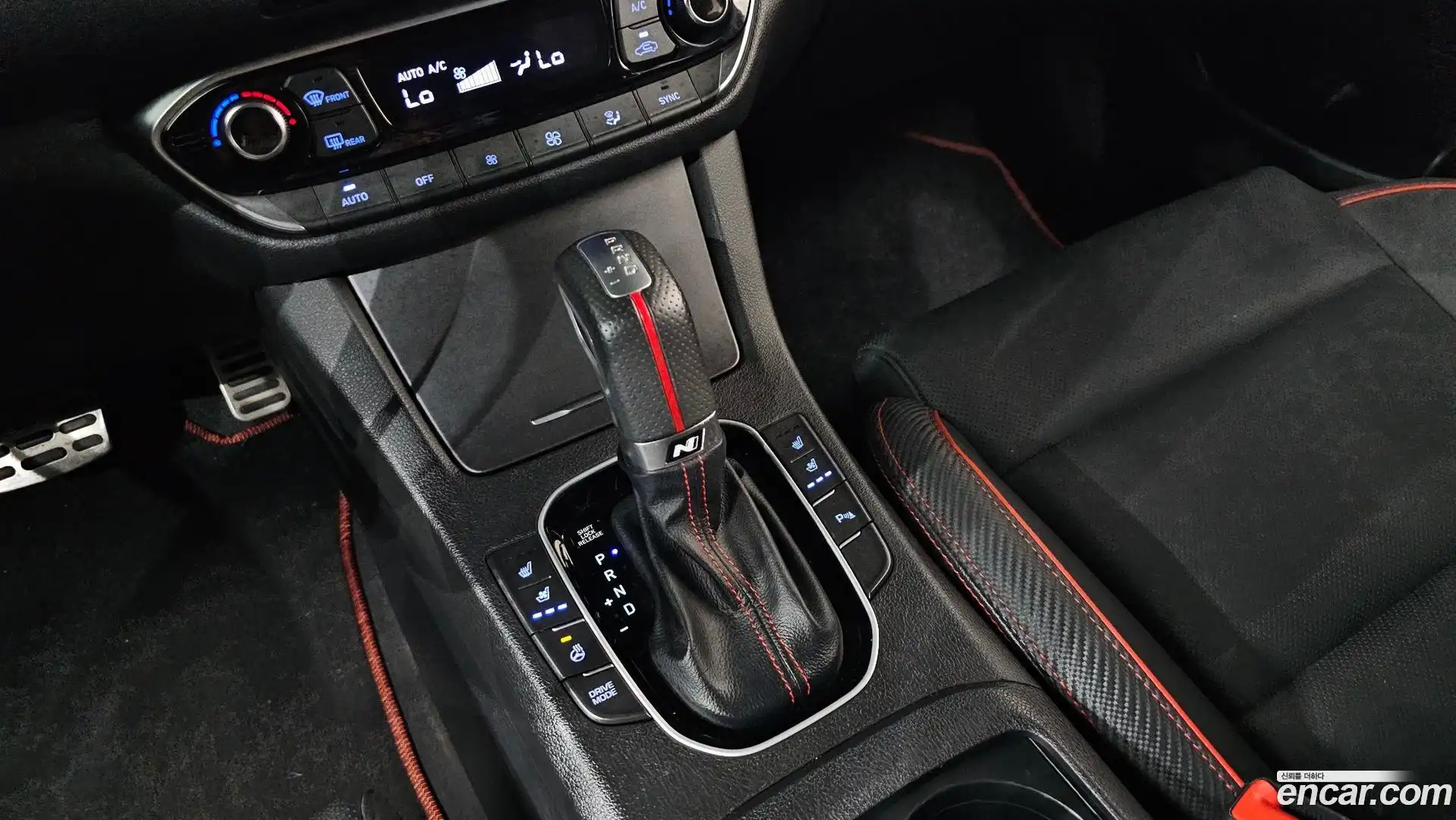 i30 Hyundai 2019.4-INNER-009