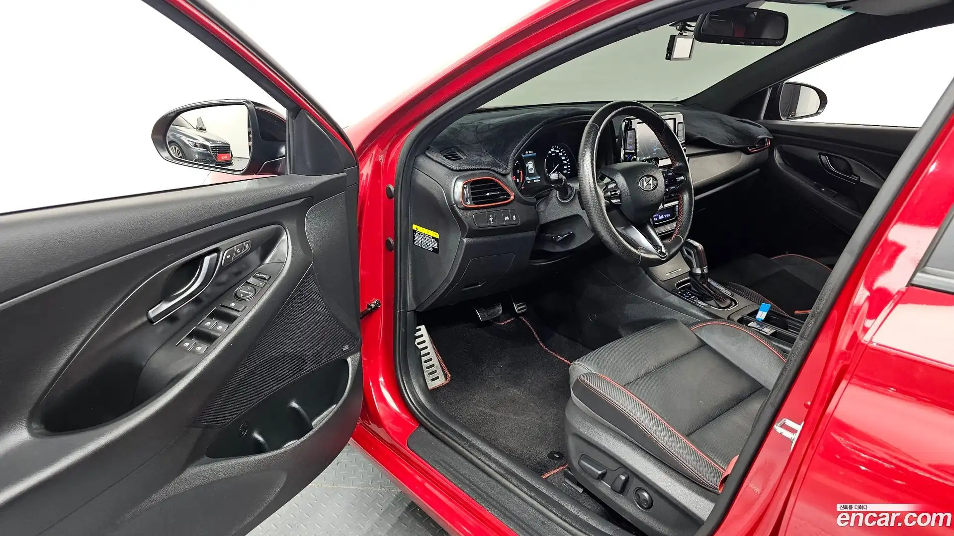 i30 Hyundai 2019.4-INNER-010