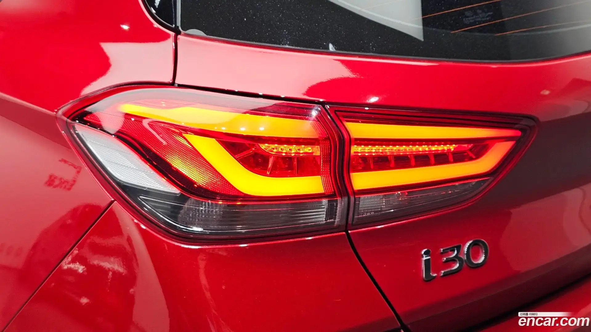 i30 Hyundai 2019.4-OUTER-033