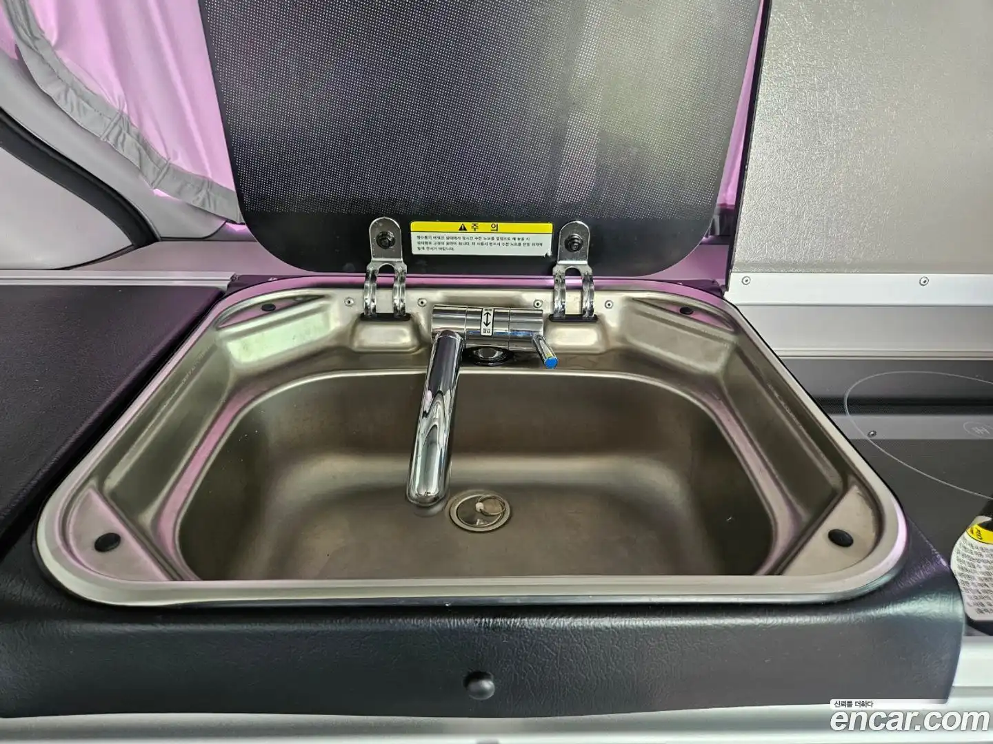 Starex Hyundai 2017.0-OPTION-021