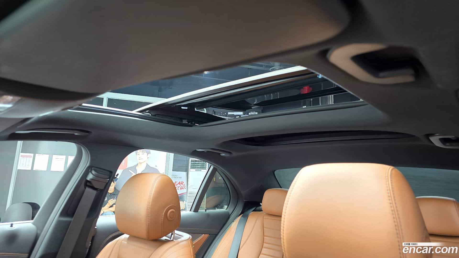 E-Class Mercedes-Benz 2021.3-OPTION-020