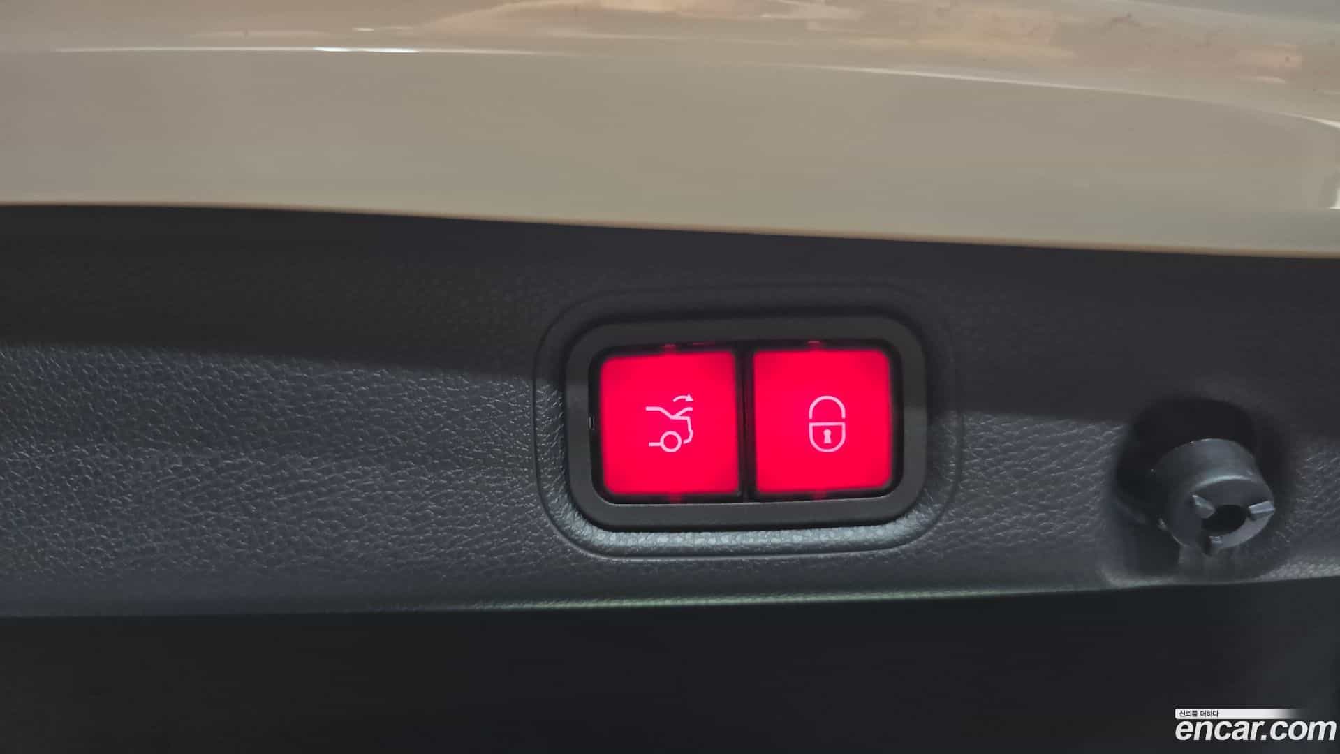E-Class Mercedes-Benz 2021.3-OPTION-021