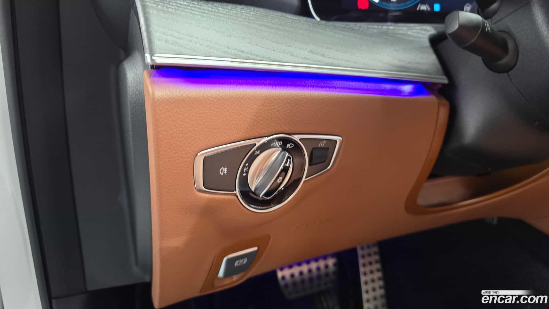 E-Class Mercedes-Benz 2021.3-OPTION-024
