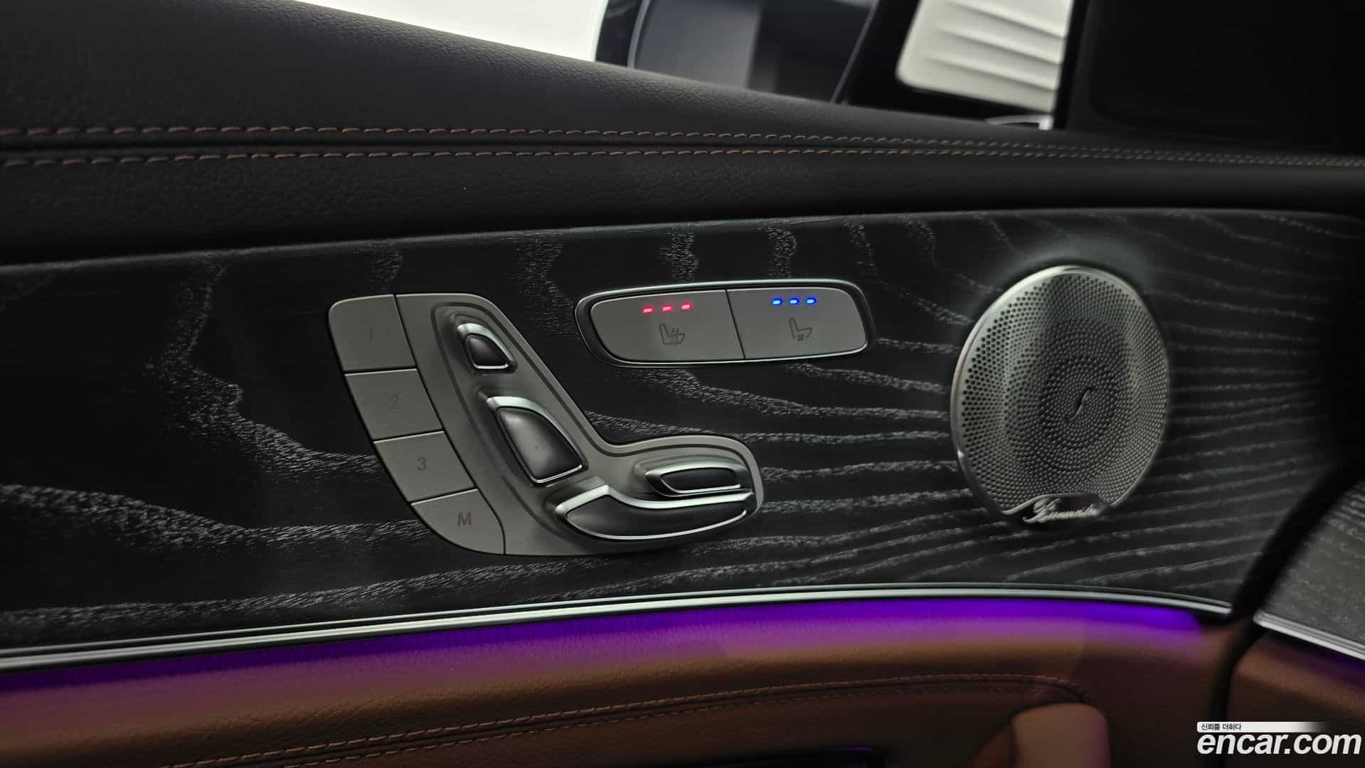 E-Class Mercedes-Benz 2021.3-OPTION-044
