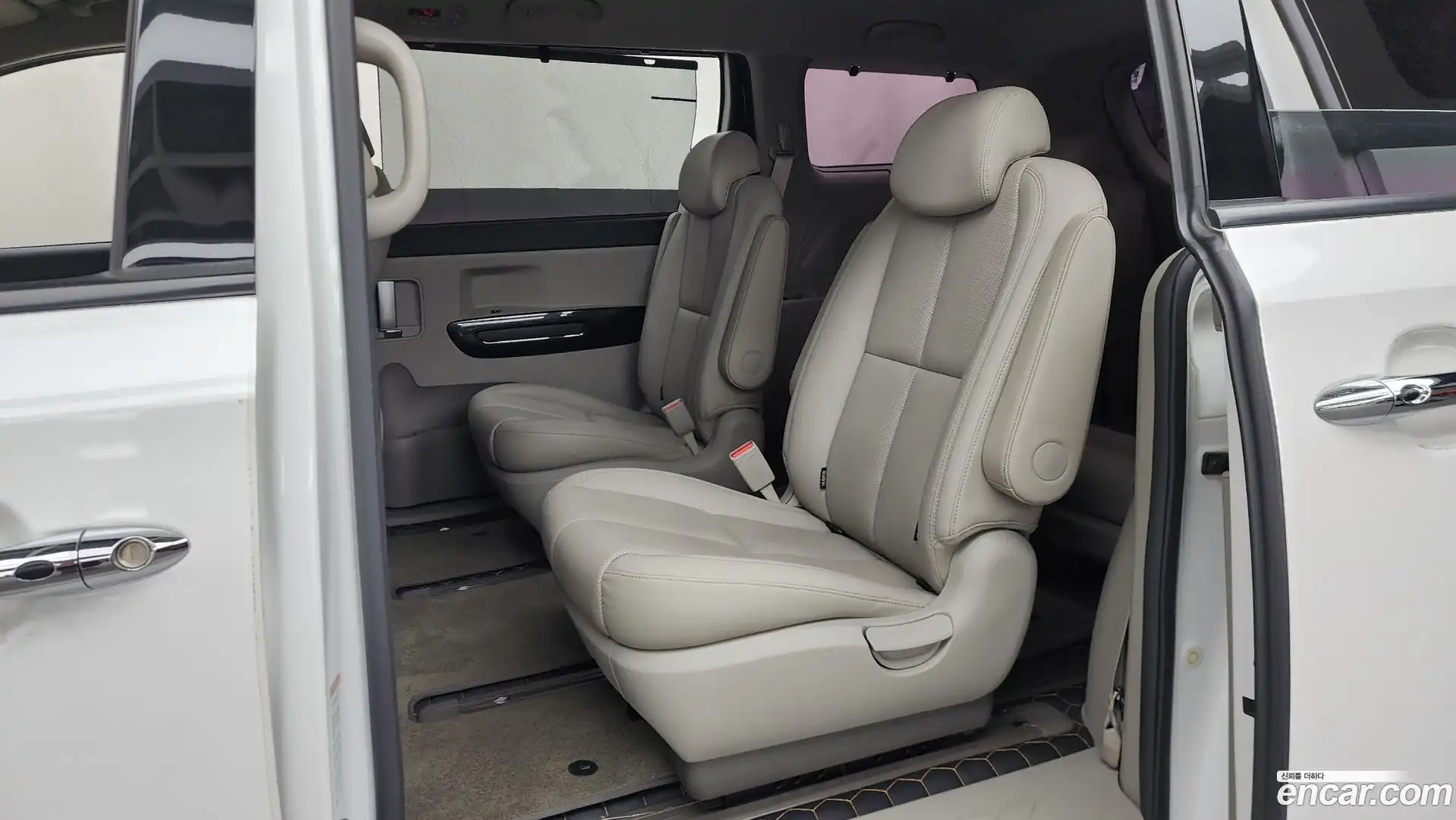 Canival Kia 2018.10-OPTION-016