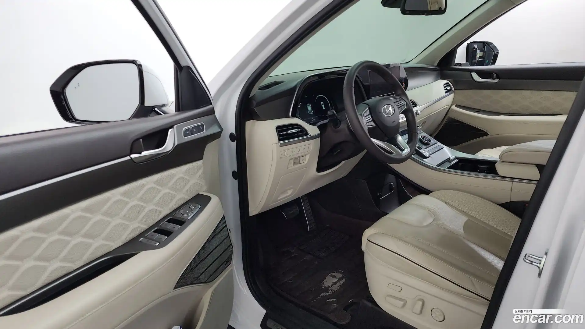 Palisade Hyundai 2022.3-INNER-010