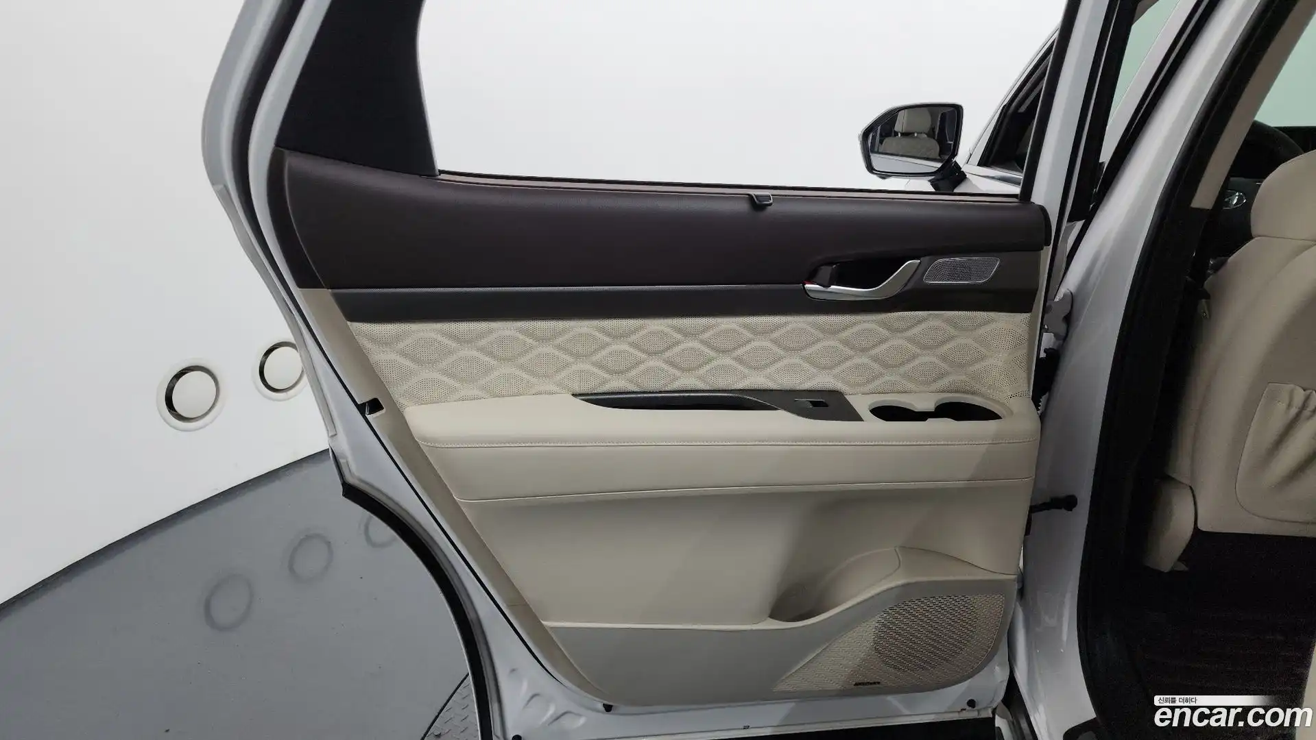 Palisade Hyundai 2022.3-INNER-035