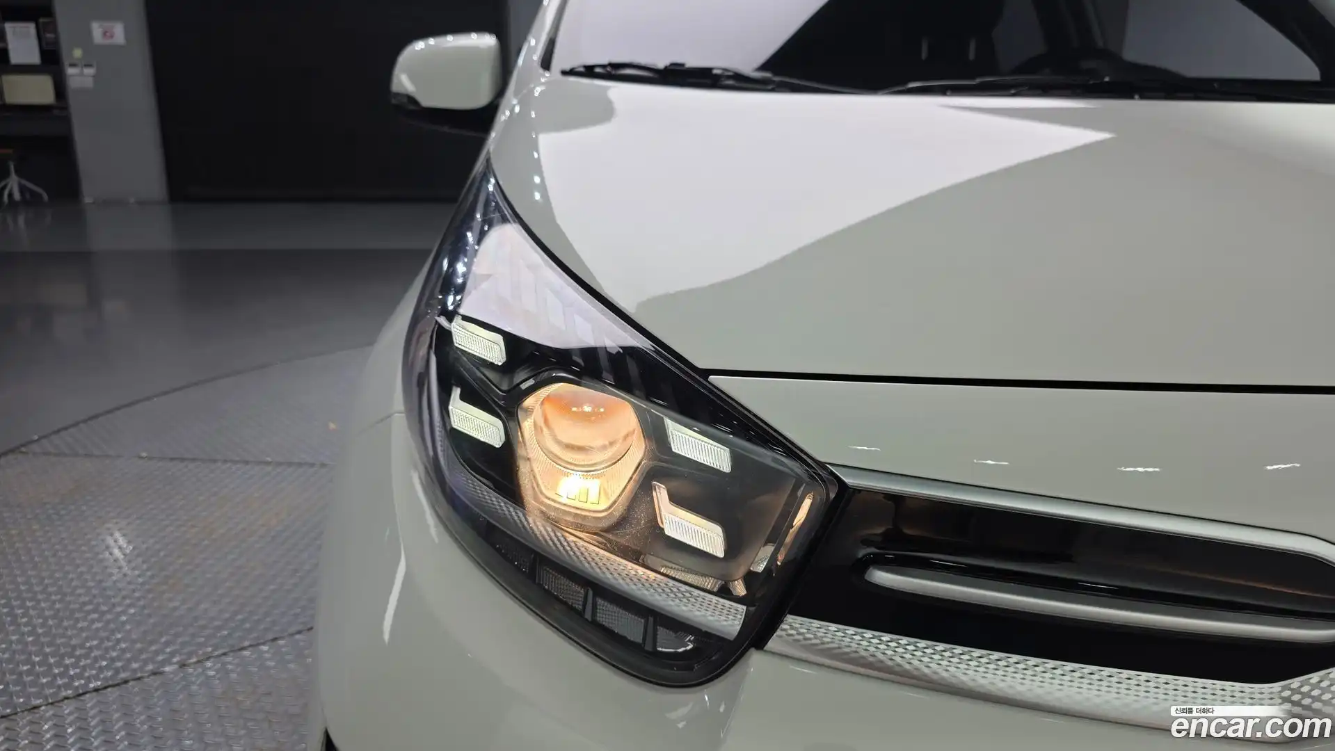 morning Kia 2023.1-OUTER-032