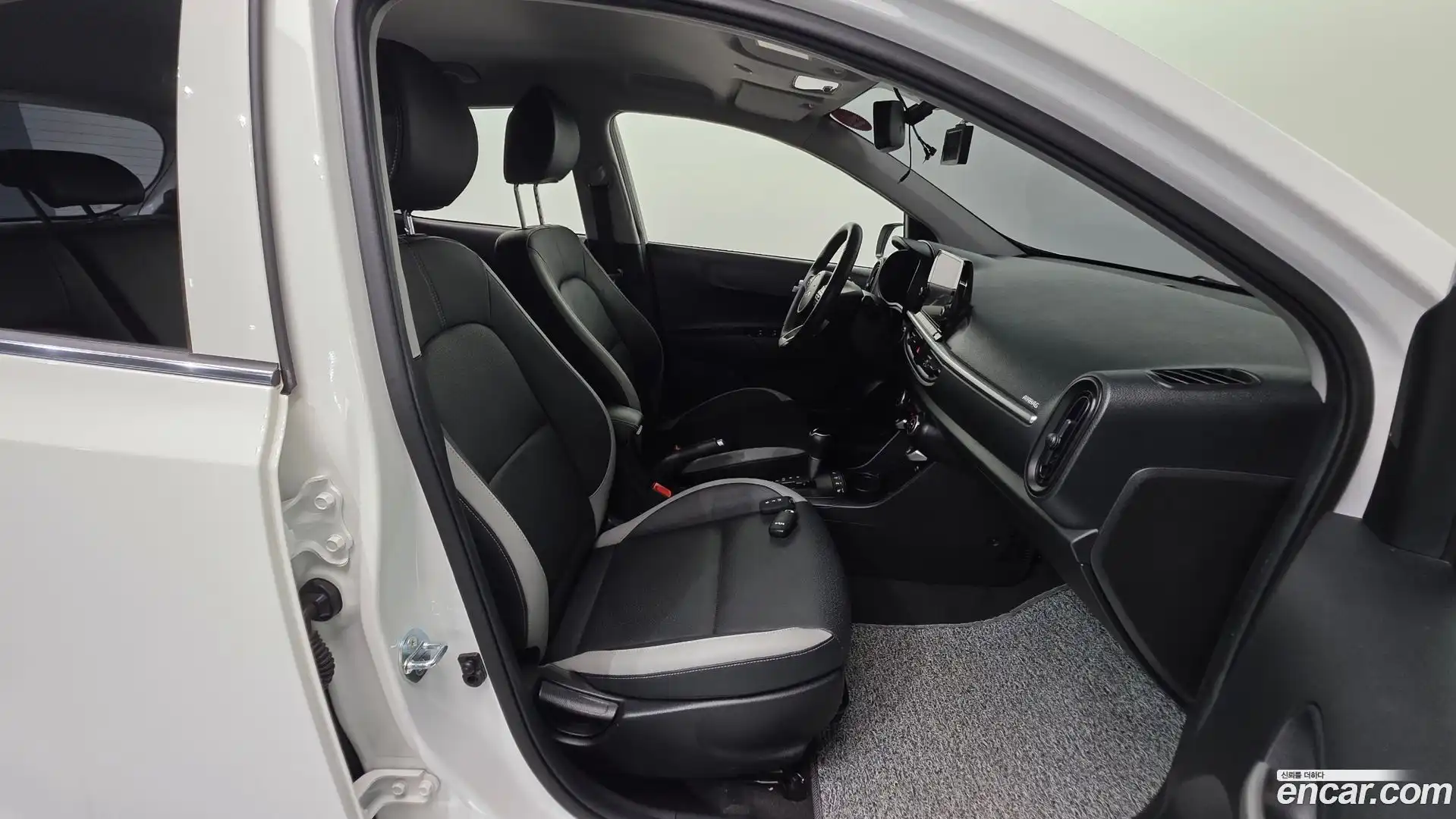 morning Kia 2023.1-INNER-036