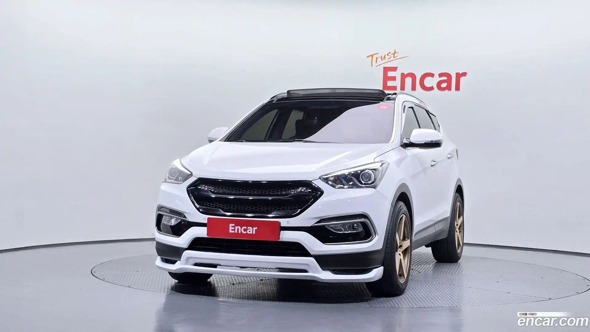 Santafe Hyundai 2017.5-OUTER-003