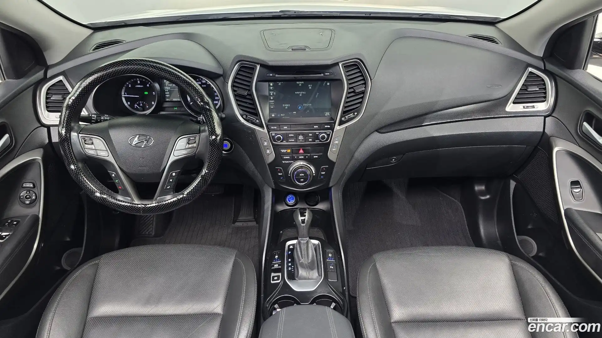 Santafe Hyundai 2017.5-INNER-007
